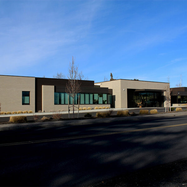 Redmond_COMS_72_dpi_11
